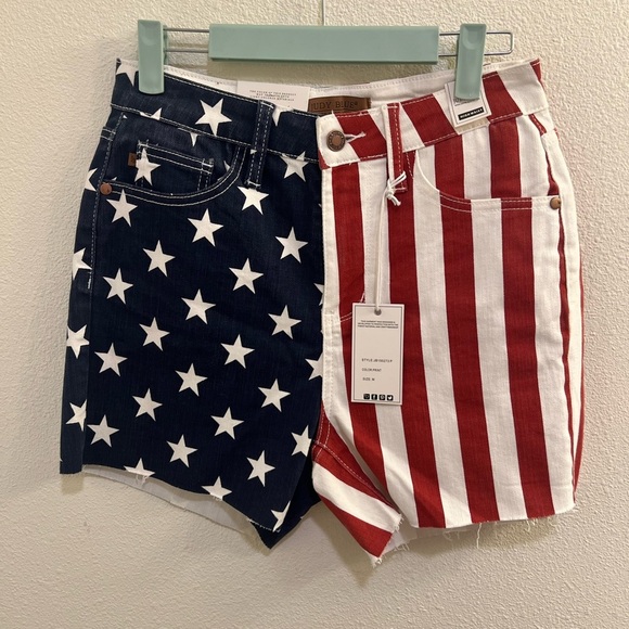 Judy Blue Americana Shorts Size M - Picture 1 of 3
